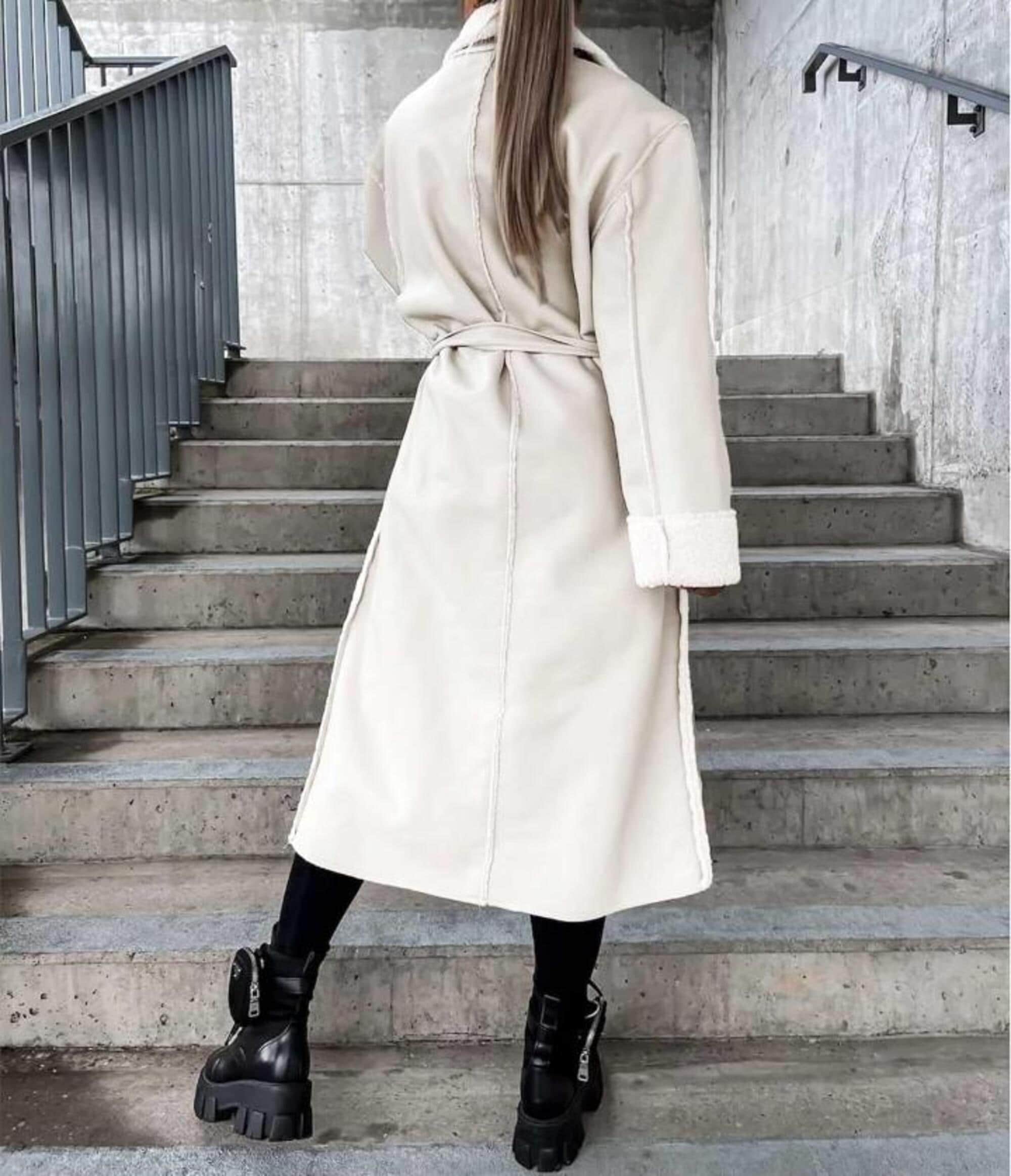 Handmade Sheepskin Sherpa Trench Coat: Stylish Women's Fur-Lined Leather Coat